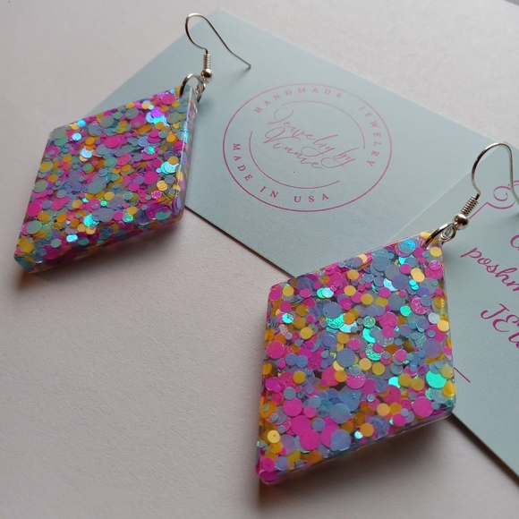 Hand Crafted Multicolor Confetti Earrings - Picture 2 of 6